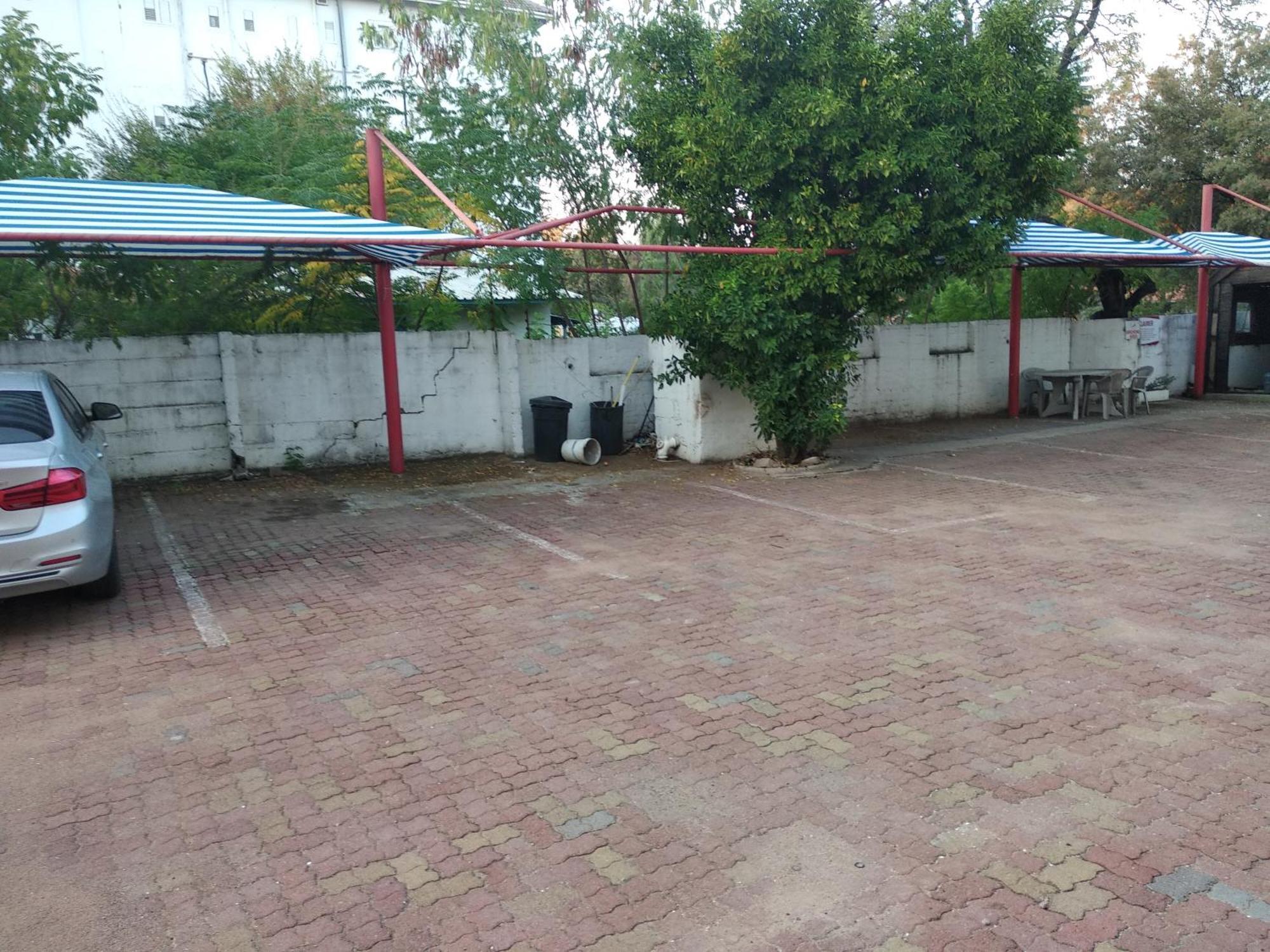 Brackendene Lodge Gaborone Exterior foto